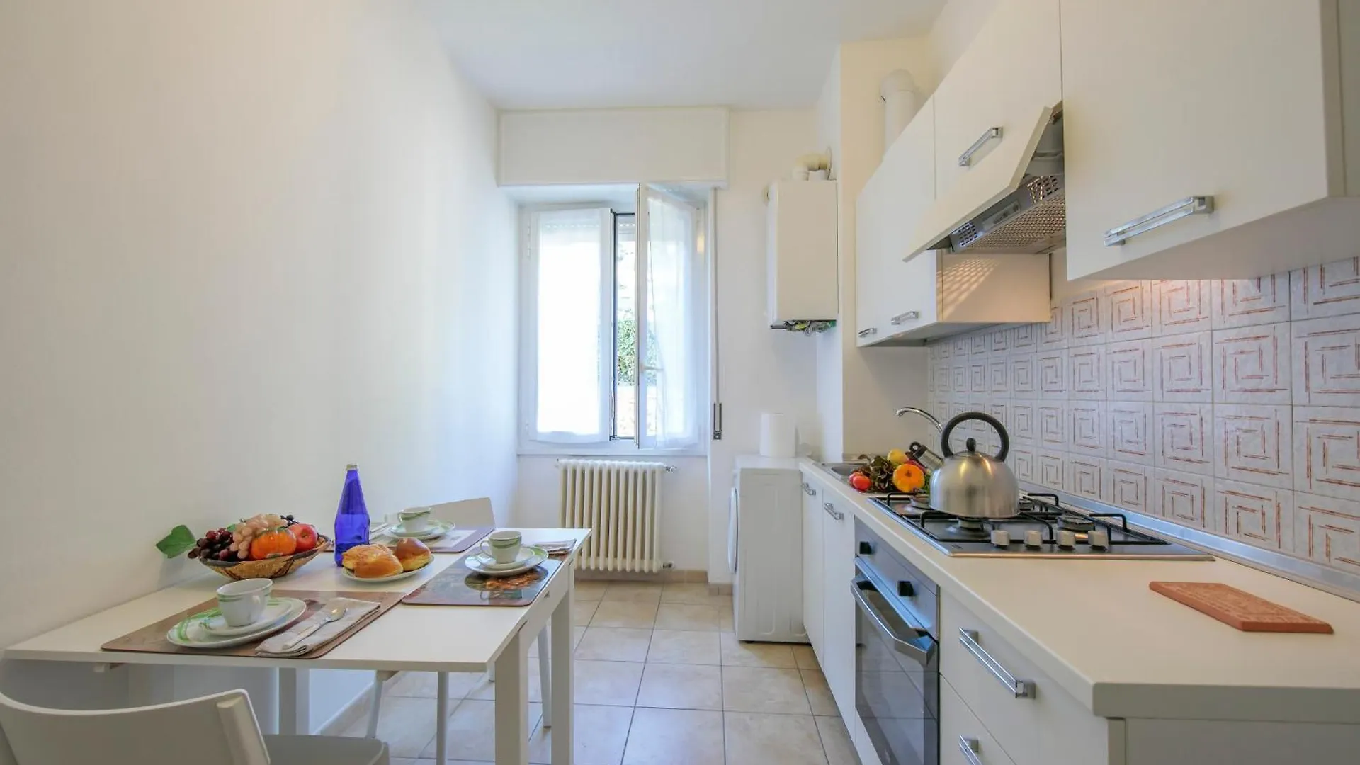 Casa Al Caprifoglio 600M From Beach - Happy Rentals Ispra Apartment